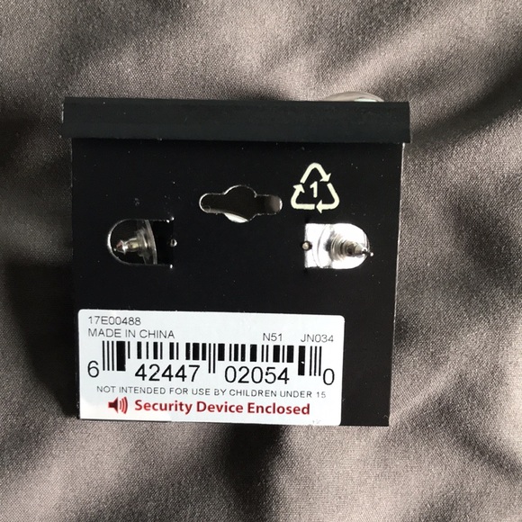 3/30$ Napier silver tone post earrings for pierced ears. Brand New with tag. - Picture 3 of 4